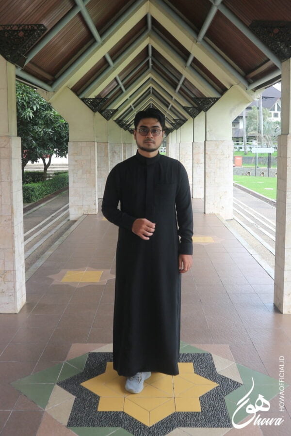 Basic Hidden Button | Black